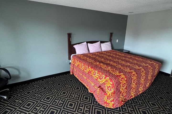 Room 7 of 21