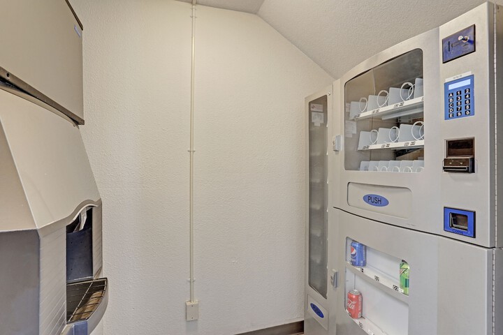 Vending machine