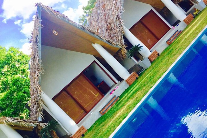 Pool 32 of 63