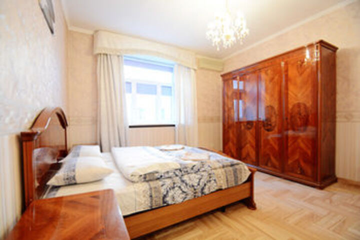 Room 64 of 203