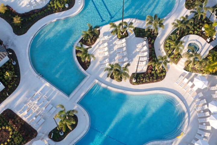 Pool 42 of 74