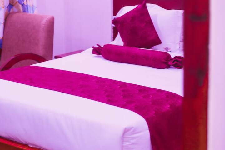Room 40 of 79