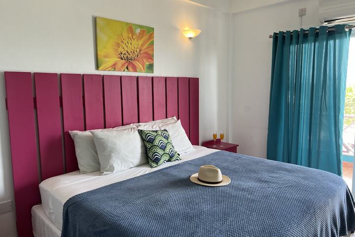Room 14 of 52