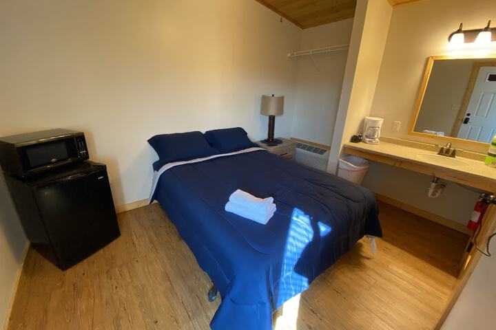 Room 5 of 46