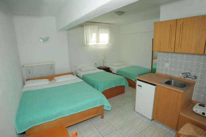Room 18 of 30
