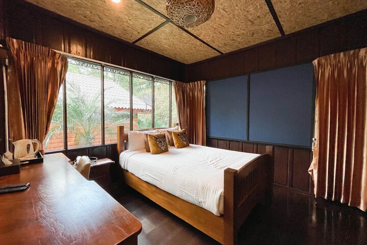Room 45 of 108