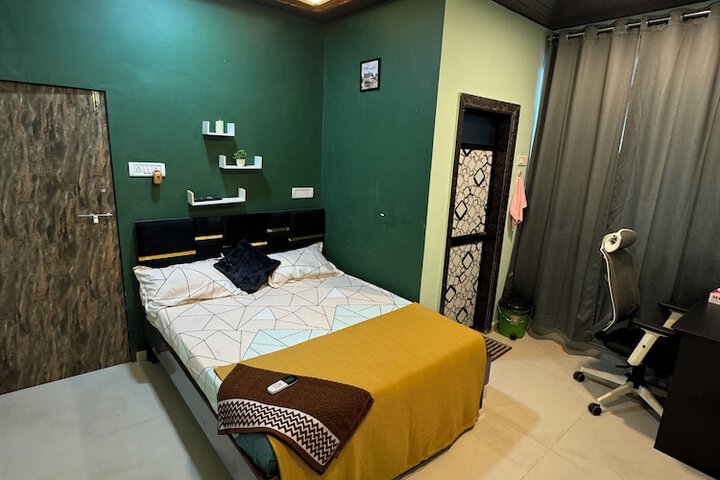 Room 22 of 50
