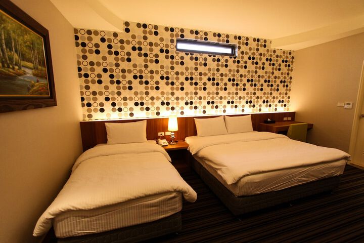 Room 20 of 53