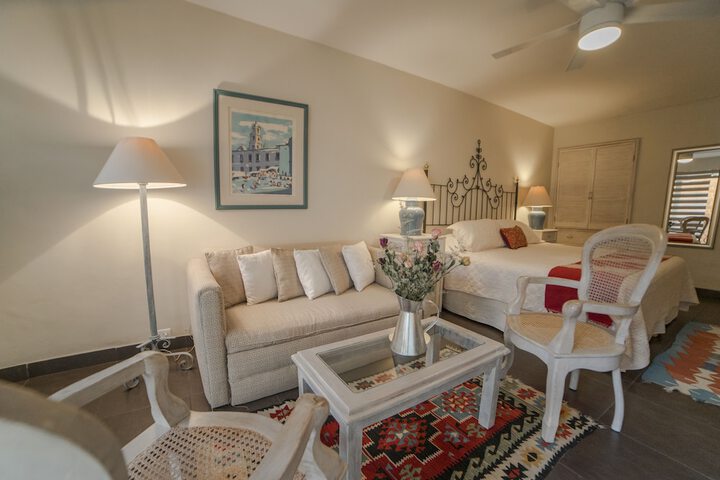 Guest Lobby