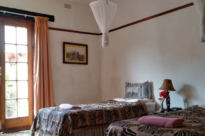 Room 19 of 110