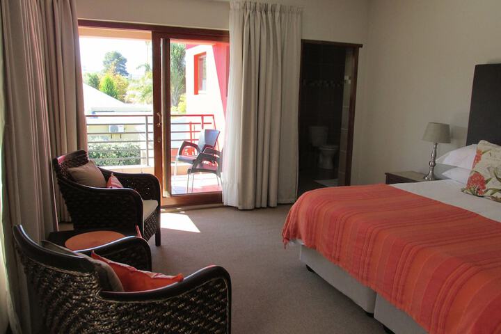 Room 9 of 56