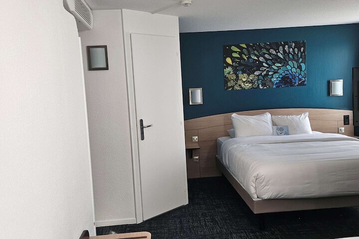 Room 14 of 51