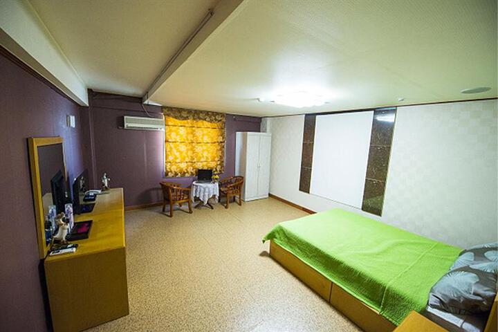SUN DAILY HOTEL