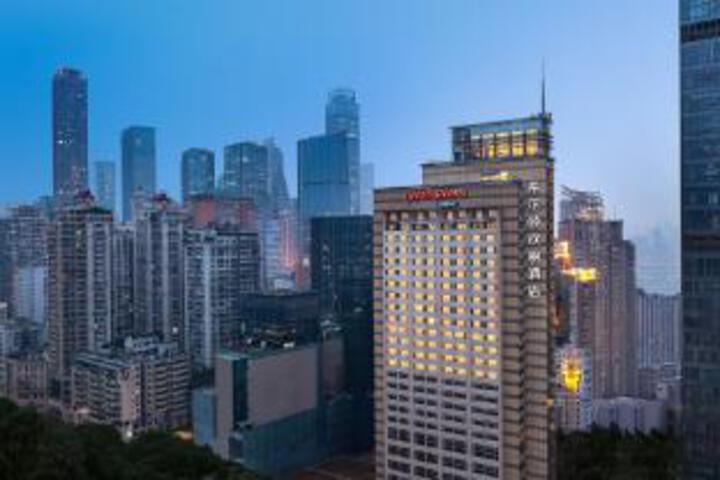Chongqing Jiefangbei Hongyadong River View Hotel