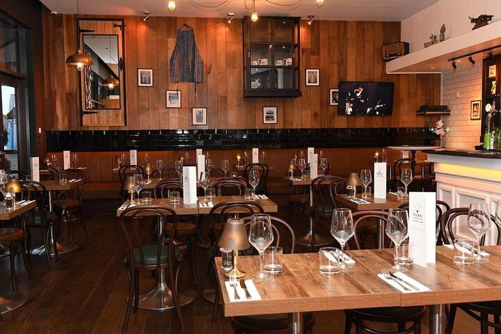Dining Photos