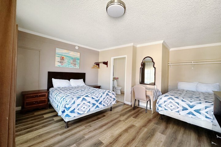 Room 29 of 43