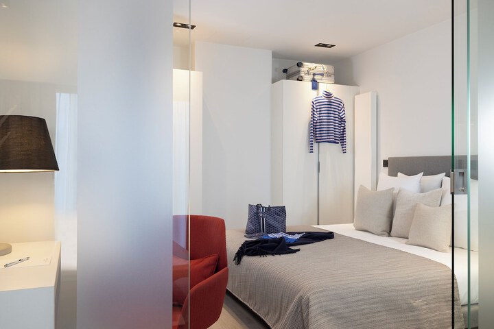 Room 15 of 56