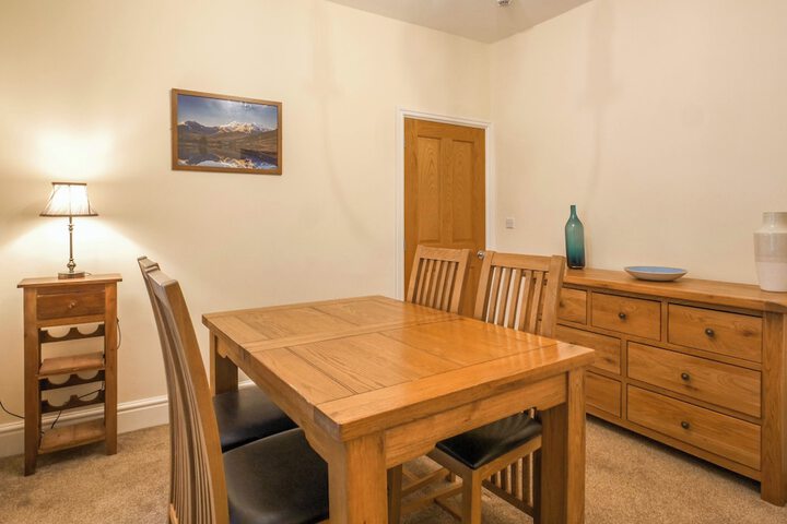Room 105 of 257