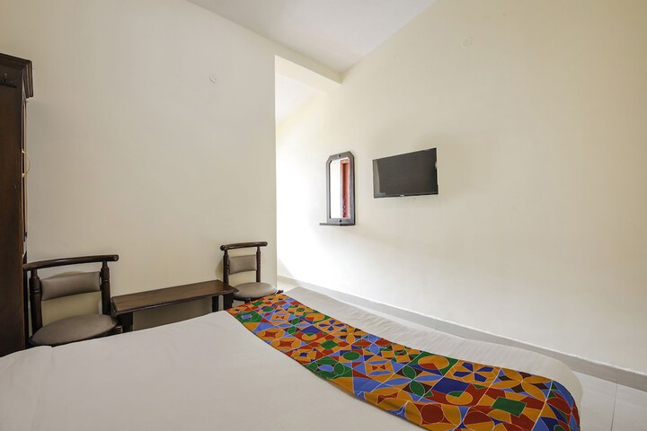 Room 17 of 20