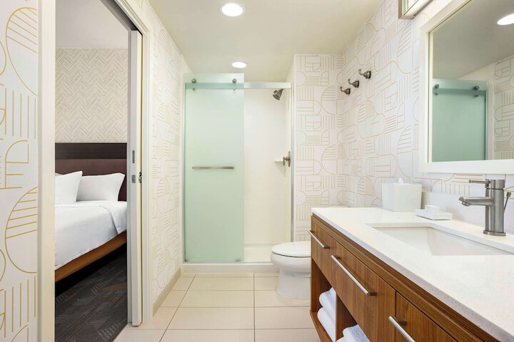 Bathroom shower