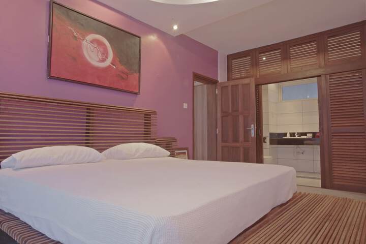 Room 5 of 67