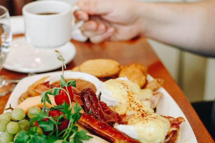 Breakfast meal
