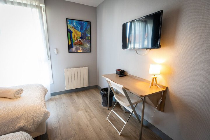 Room 12 of 70