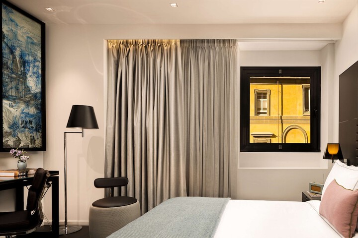 Room 40 of 171