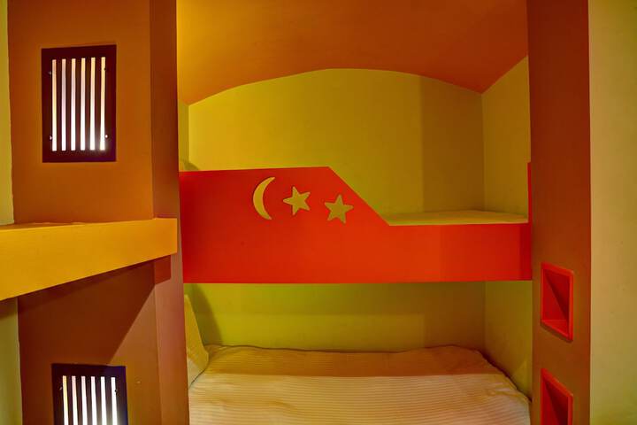 Room 55 of 249