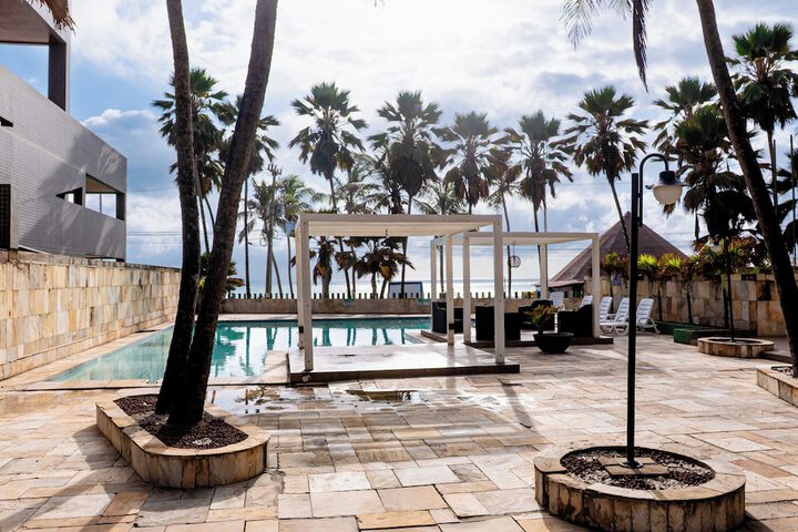 Hotel with Pool