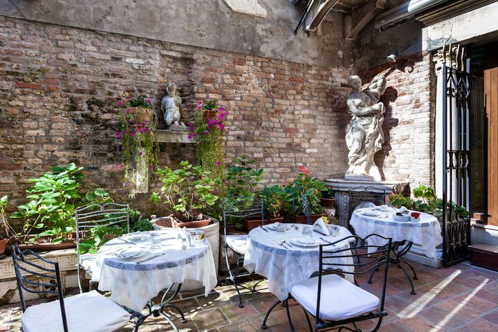 Terrace/Patio 45 of 45