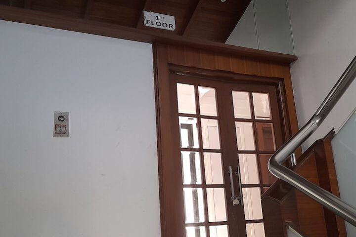Hotel 4 of 171