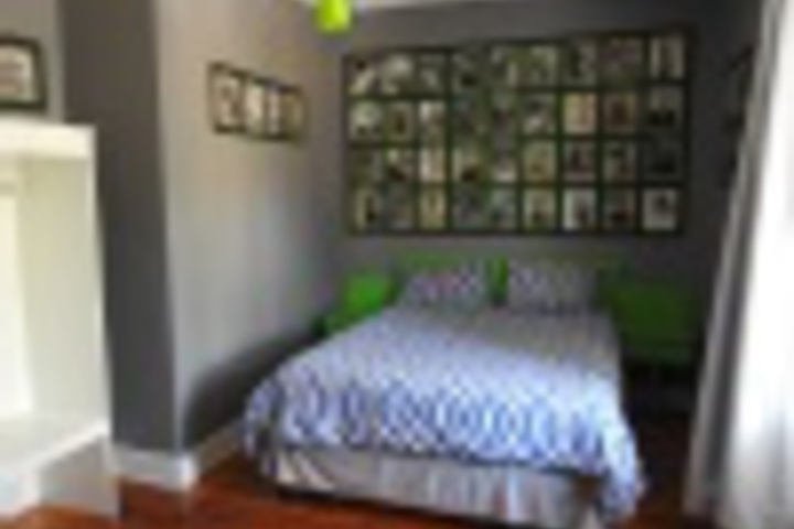 Room 100 of 204