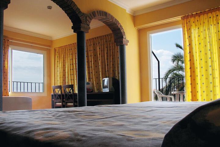 Room 14 of 57