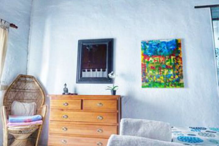 Room 8 of 24