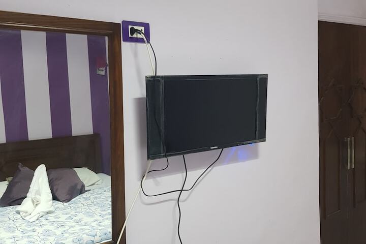 Room 5 of 38