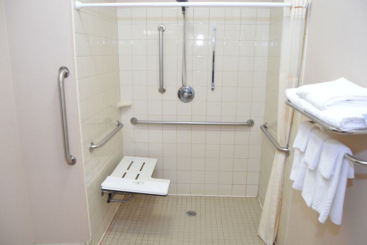 Quadruple Queen Bed (1 of 9)