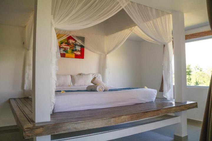 Hotel Suite Photo