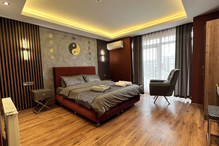 Room 11 of 71