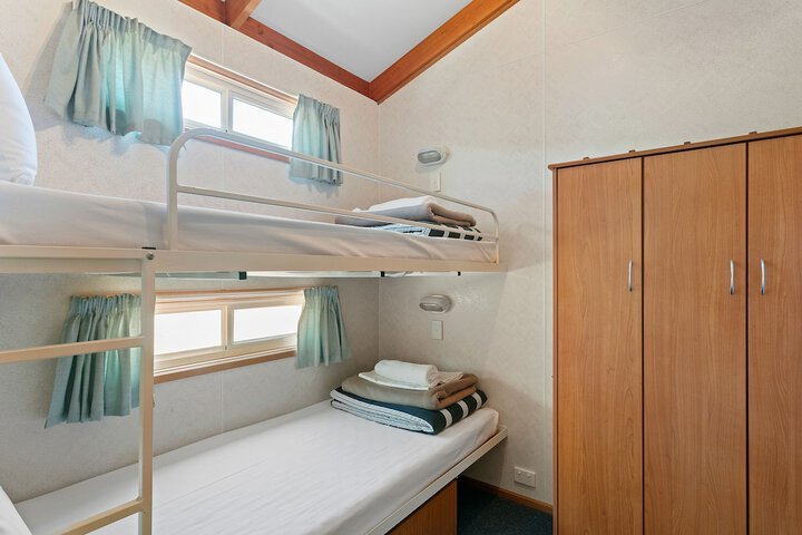 Room 5 of 67