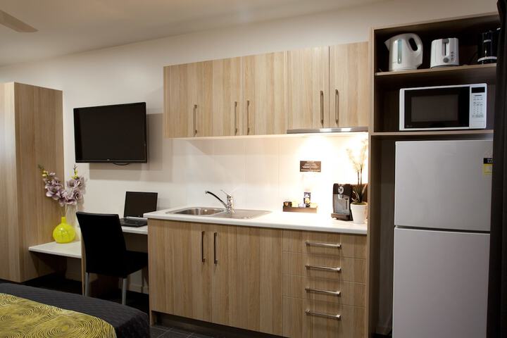 Private kitchenette