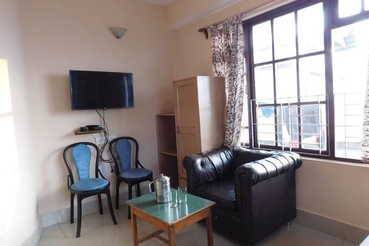 Room 13 of 22