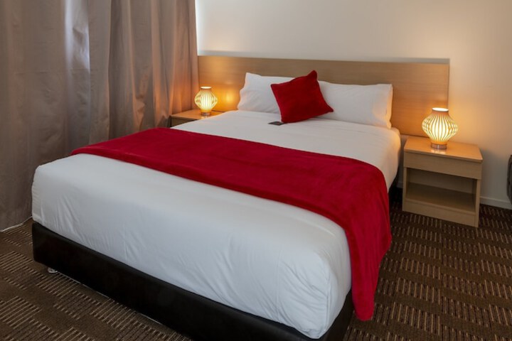 Room 10 of 41