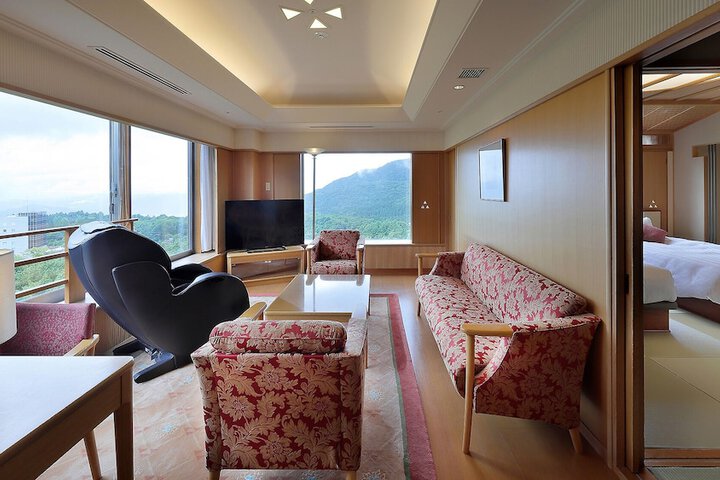 Room 9 of 62