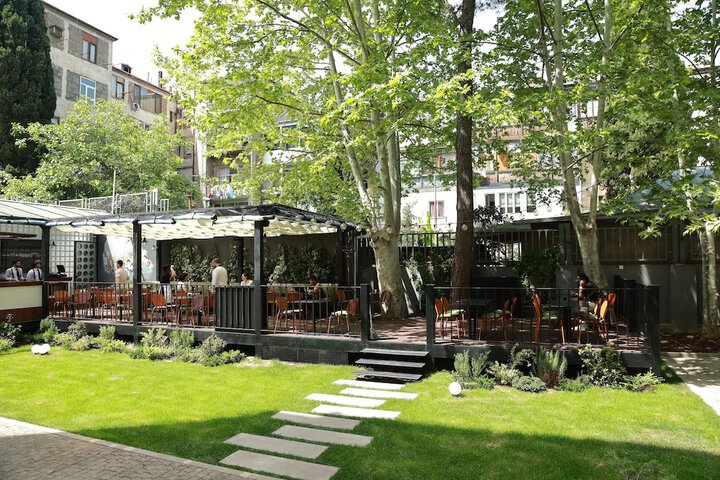 Terrace/Patio 39 of 98