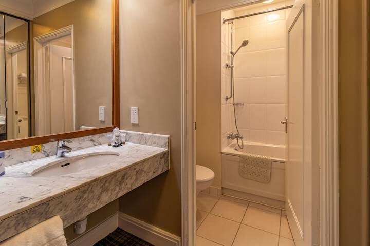 Bath Interior