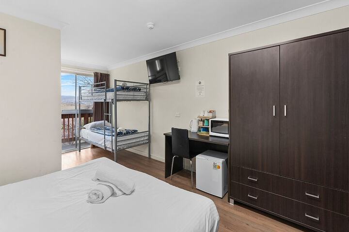 Room 31 of 110