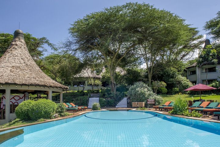 Pool Hotel