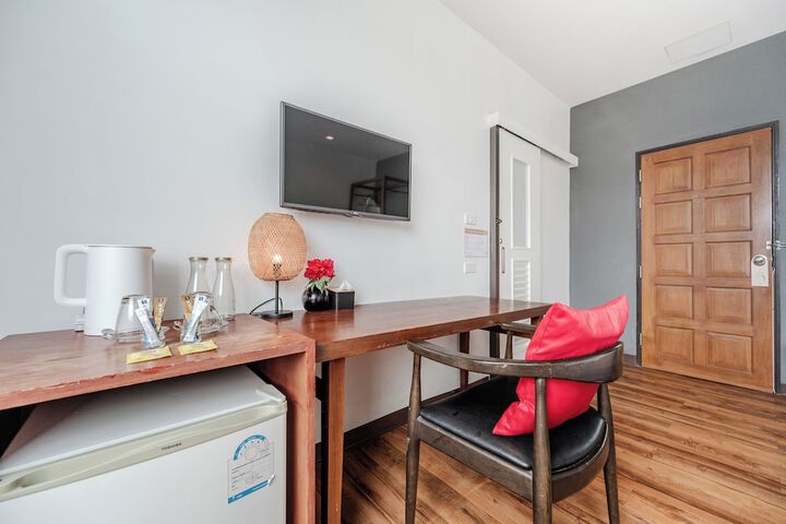 Room 11 of 51