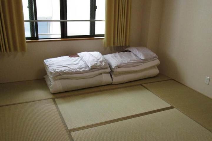 Room 15 of 39